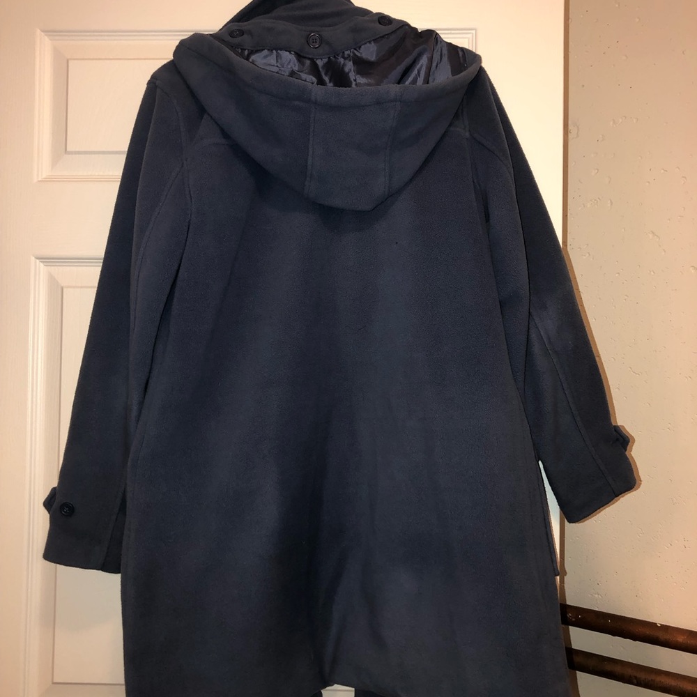 Coat - Picture 2 of 3
